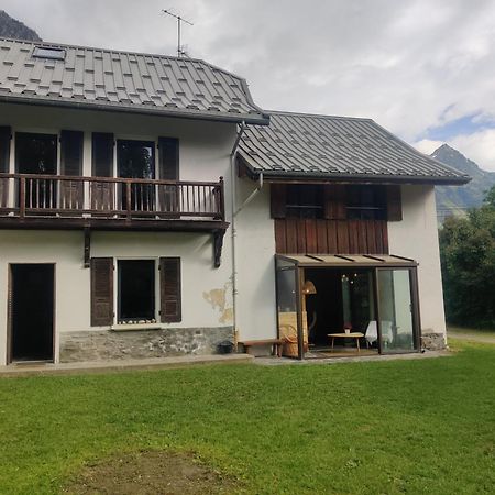 La Maison Des Sables Le Bourg-d'Oisans Luaran gambar